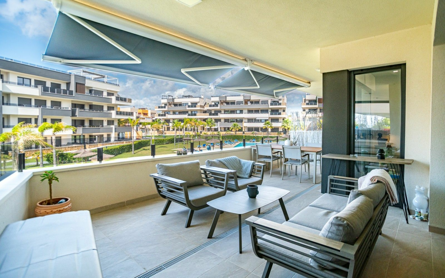 2-bedroom Apartment In Orihuela Costa, Spain (75 M²)