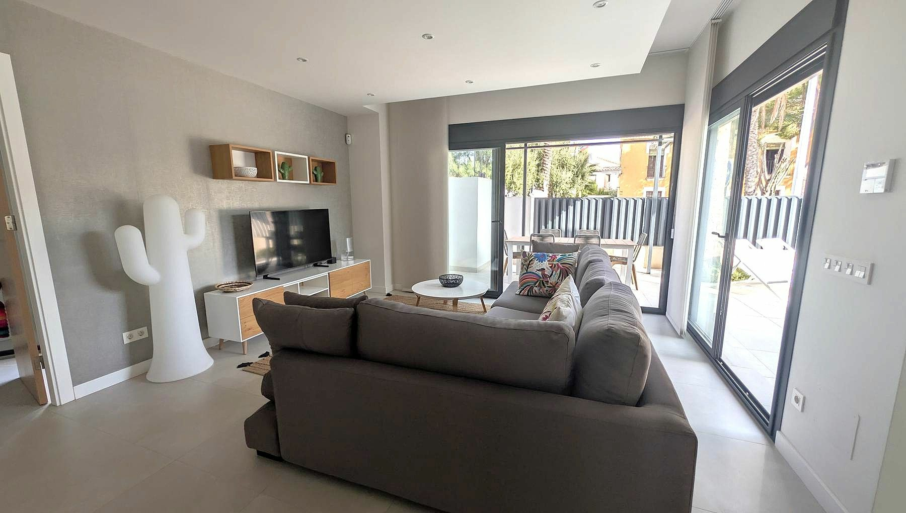 3-4-5350a4 4-bedroom Villa In Santiago De La Ribera, Spain (160 M²)