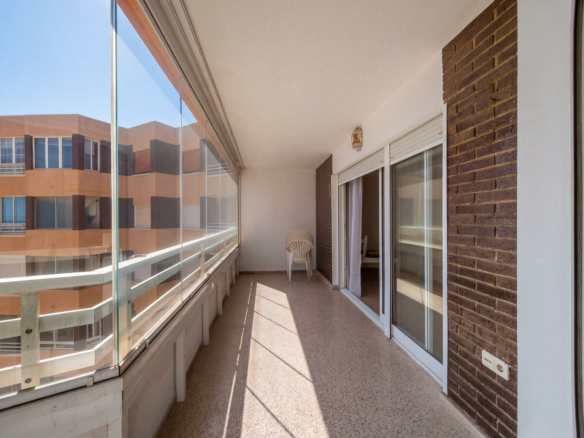 3-bedroom Apartment In Torrevieja, Spain (97 M²)