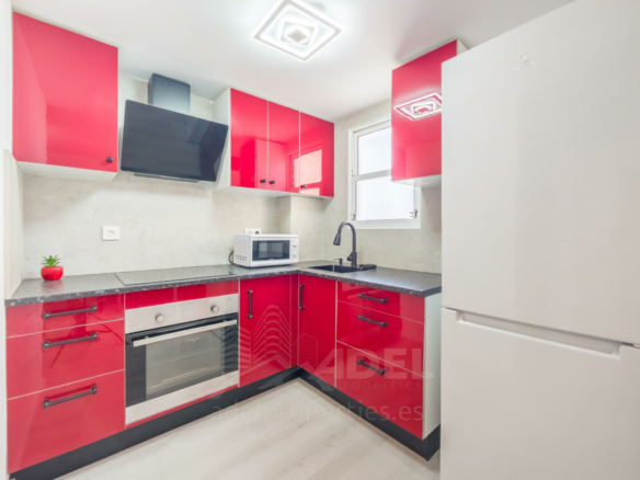3-bedroom Apartment In Torrevieja, Spain (75 M²)