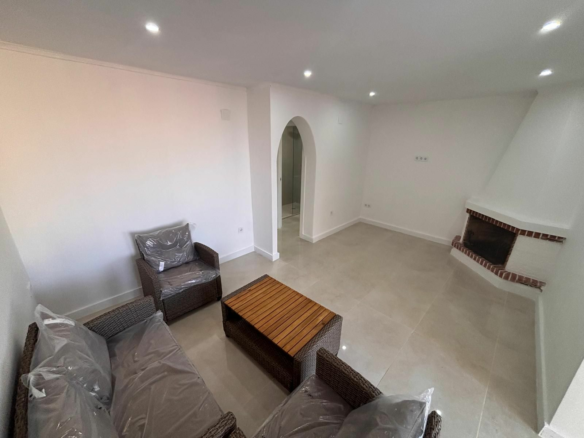 2-bedroom Bungalow In Torrevieja, Spain (70 M²)