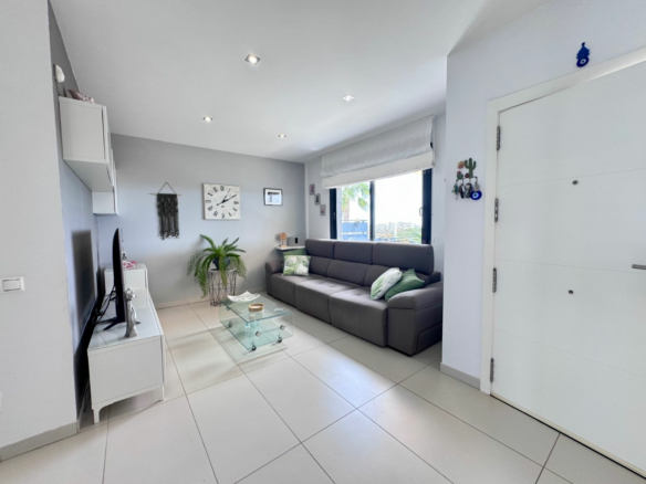 3-bedroom House In Orihuela Costa, Spain (123 M²)