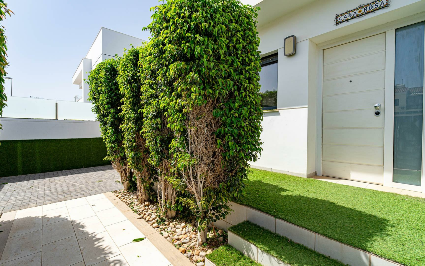 4-bedroom Villa In Rojales, Spain (166 M²)