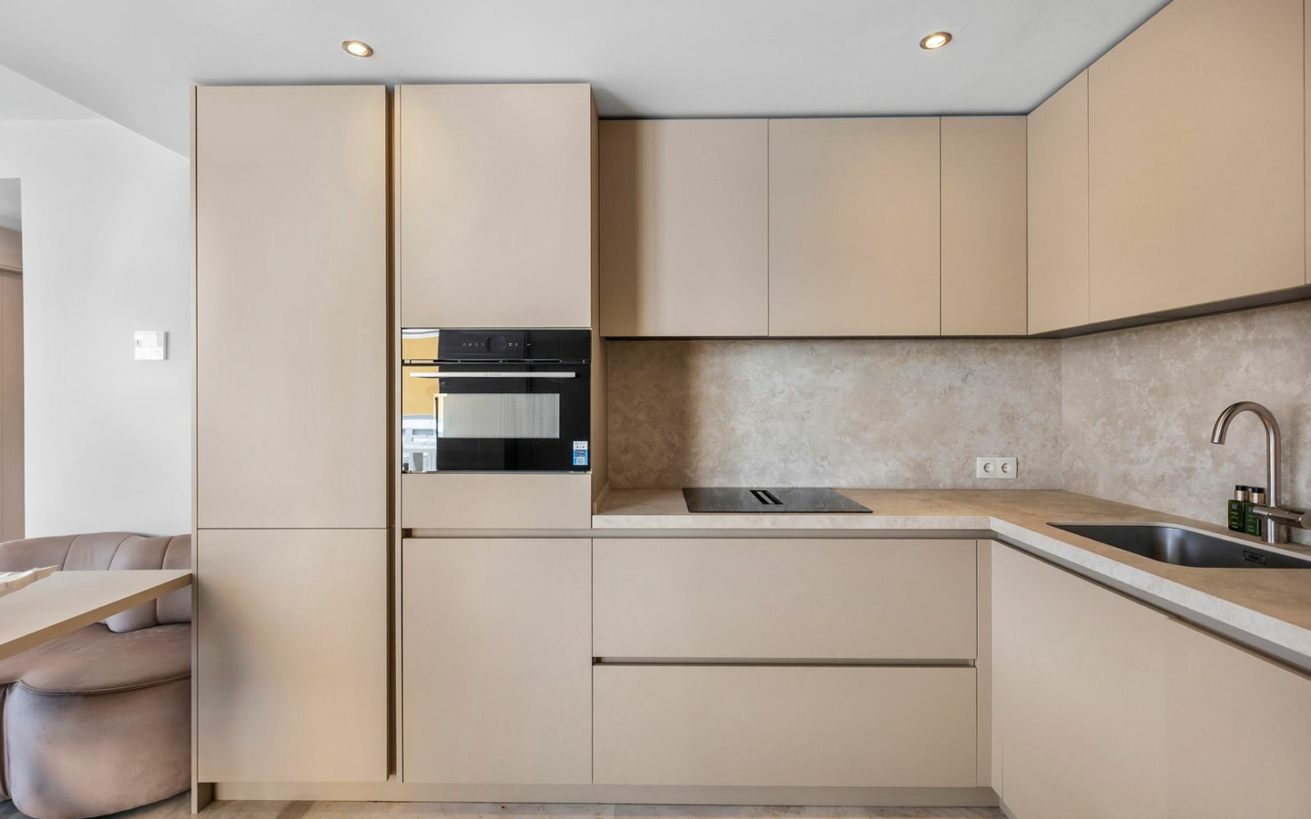 3-bedroom Apartment In Torrevieja, Spain (73 M²)