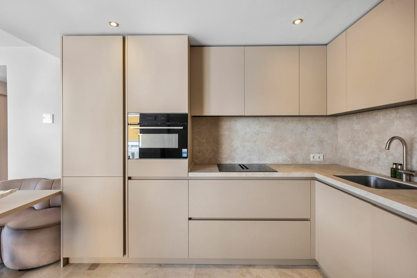 3-bedroom Apartment In Torrevieja, Spain (73 M²)