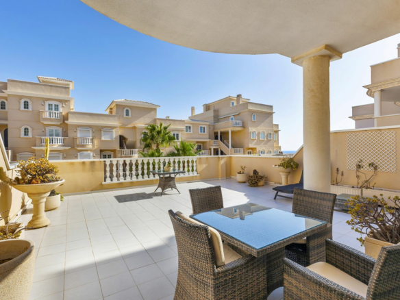 2-bedroom Apartment In Guardamar Del Segura, Spain (112 M²)