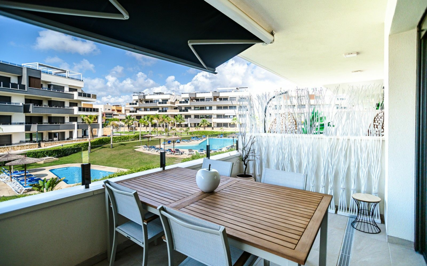 2-bedroom Apartment In Orihuela Costa, Spain (75 M²)