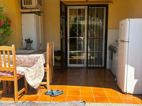 2-bedroom Villa In Orihuela Costa, Spain (68 M²)