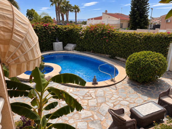 3-bedroom Villa In Rojales, Spain (115 M²)