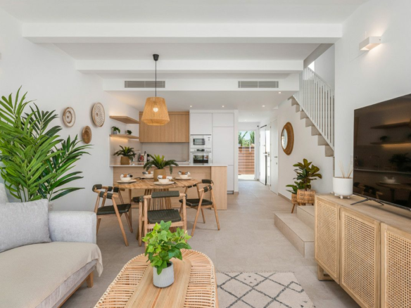 3-bedroom Apartment In Dolores, Spain (77 M²)