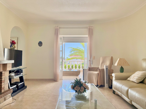 4-bedroom Villa In Rojales, Spain (230 M²)