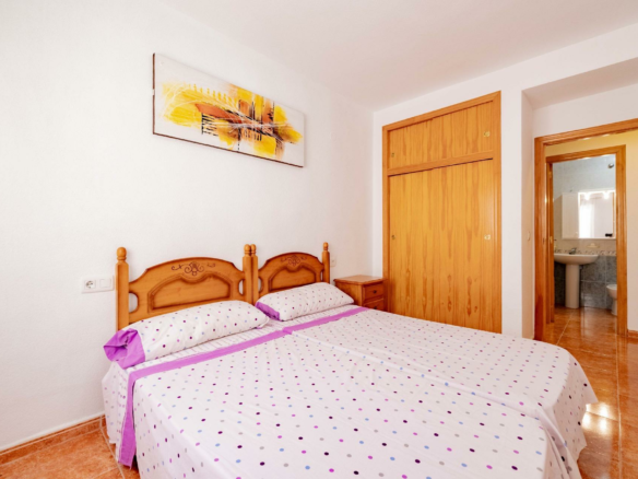 3-bedroom Apartment In Torrevieja, Spain (81 M²)