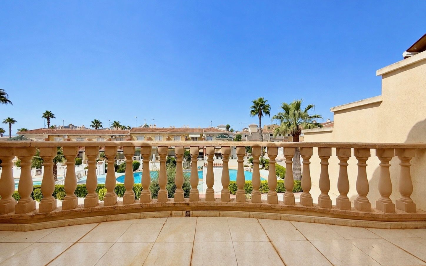 3-bedroom Terraced House In Rojales, Spain (101 M²)