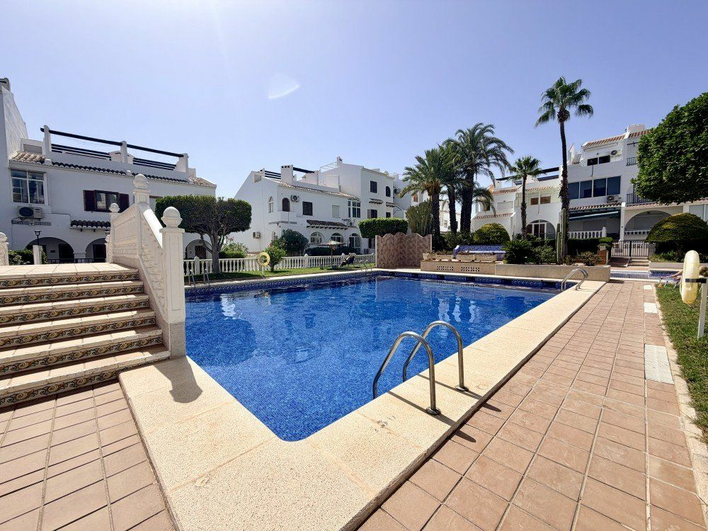 2-bedroom Penthouse In Rojales, Spain (53 M²)