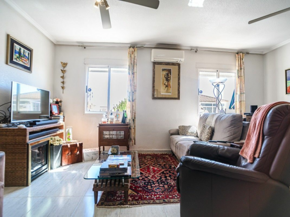 4-bedroom Apartment In Orihuela Costa, Spain (110 M²)