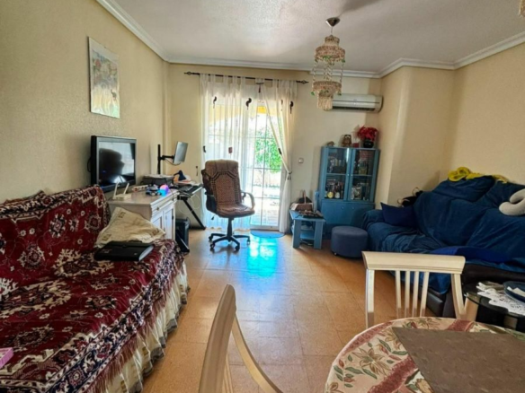 2-bedroom Villa In Orihuela Costa, Spain (68 M²)