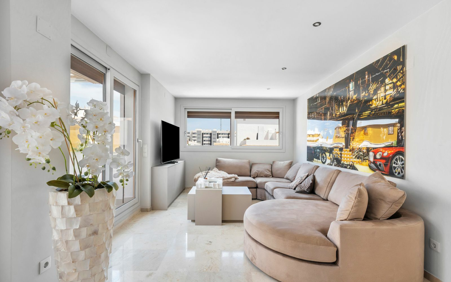3-bedroom Apartment In Torrevieja, Spain (73 M²)