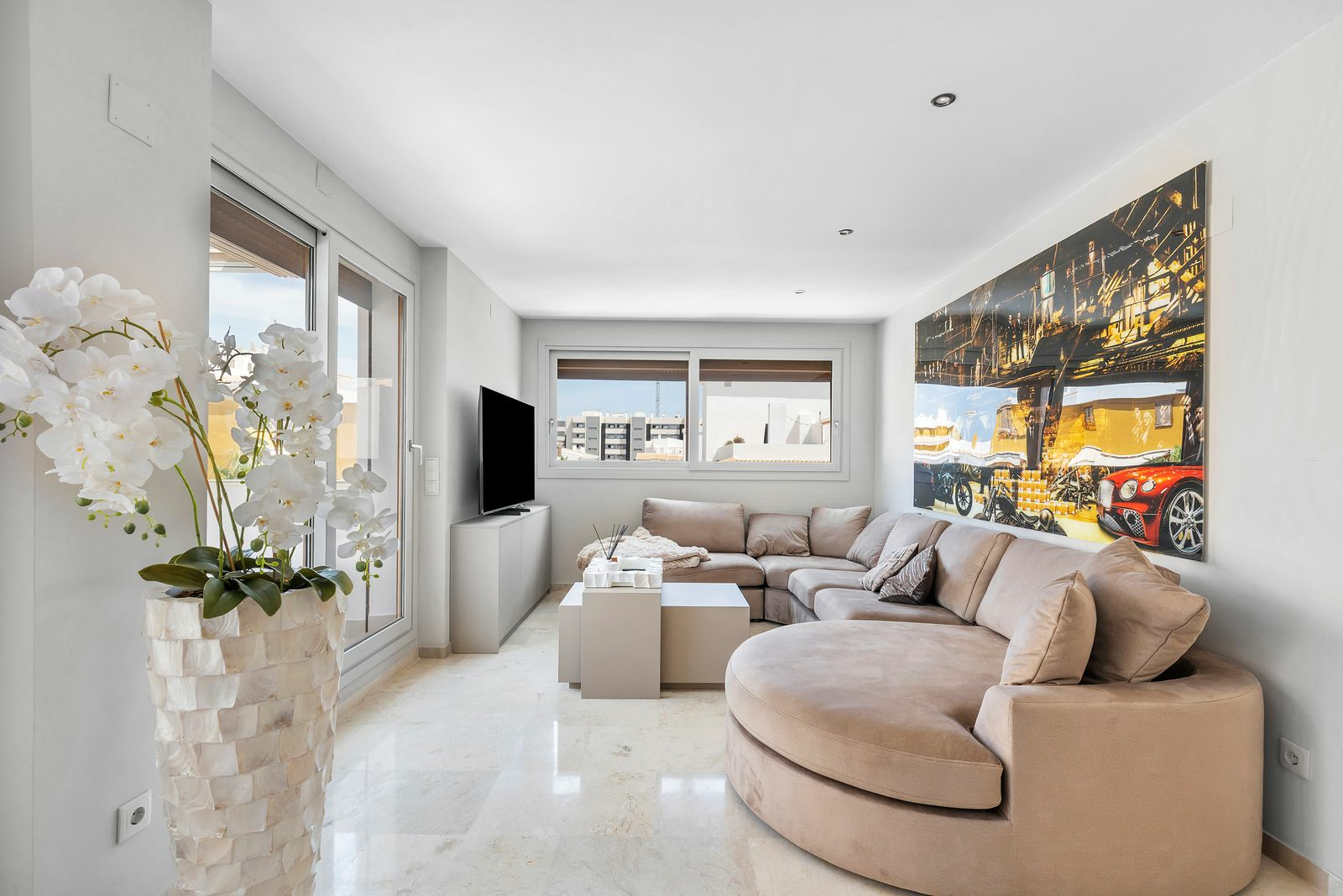 3-bedroom Apartment In Torrevieja, Spain (73 M²)