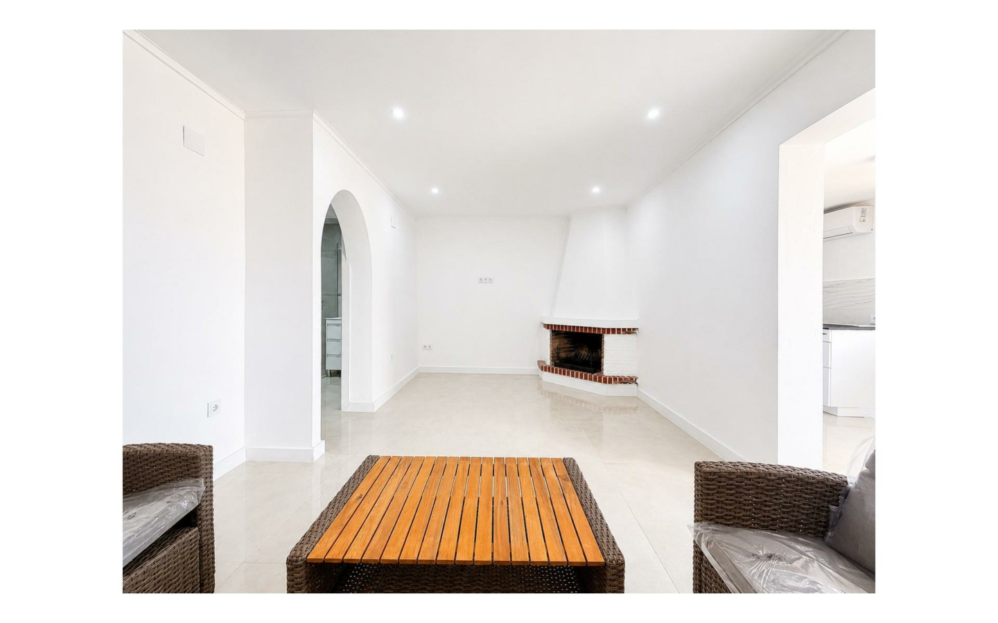 2-bedroom Bungalow In Torrevieja, Spain (70 M²)