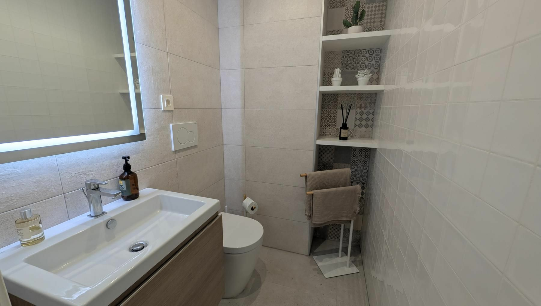3-7-590ec3 4-bedroom Villa In Santiago De La Ribera, Spain (160 M²)