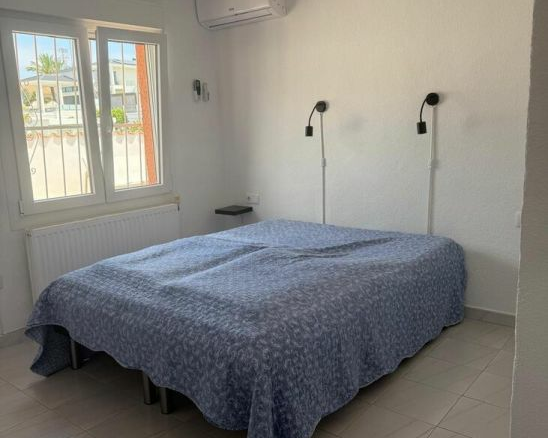 4-bedroom Villa In Almoradi, Spain (266 M²)