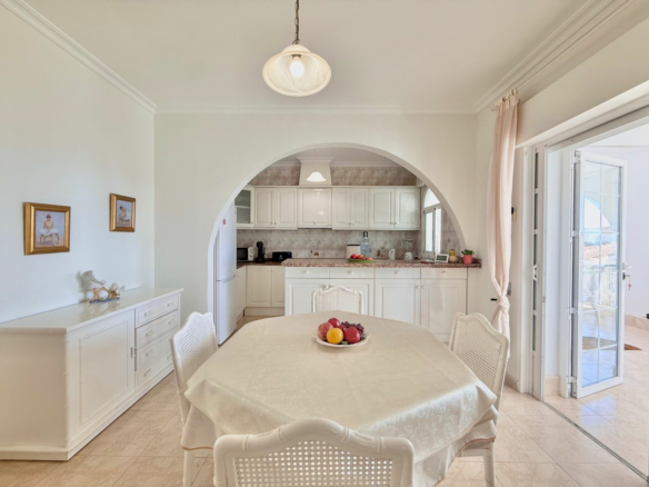 4-bedroom Villa In Rojales, Spain (230 M²)