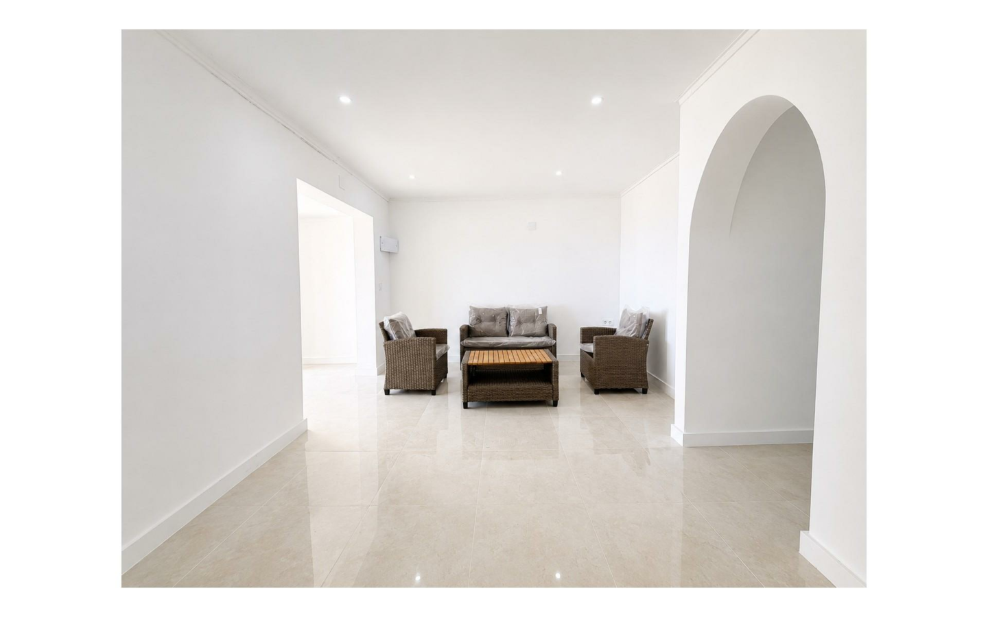 2-bedroom Bungalow In Torrevieja, Spain (70 M²)