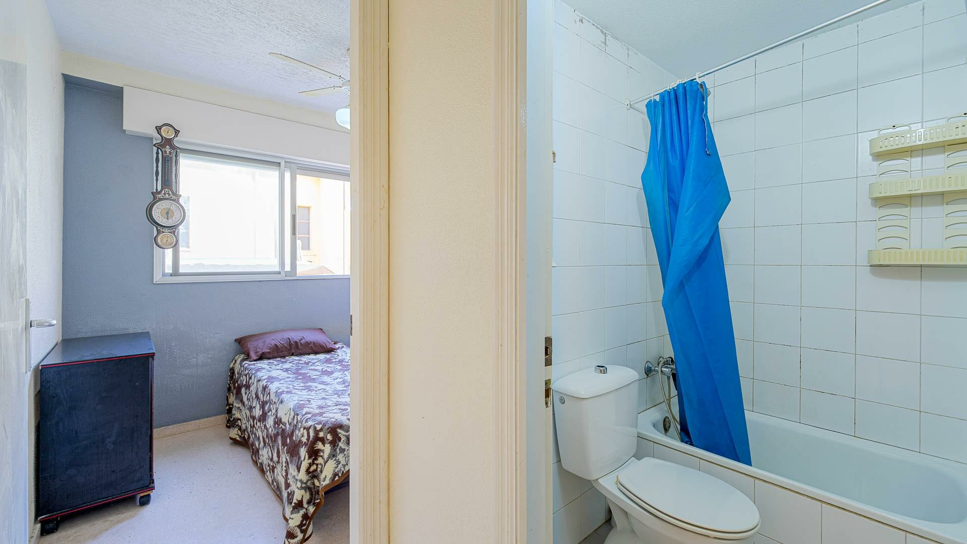 4-bedroom Apartment In Rojales, Spain (110 M²)