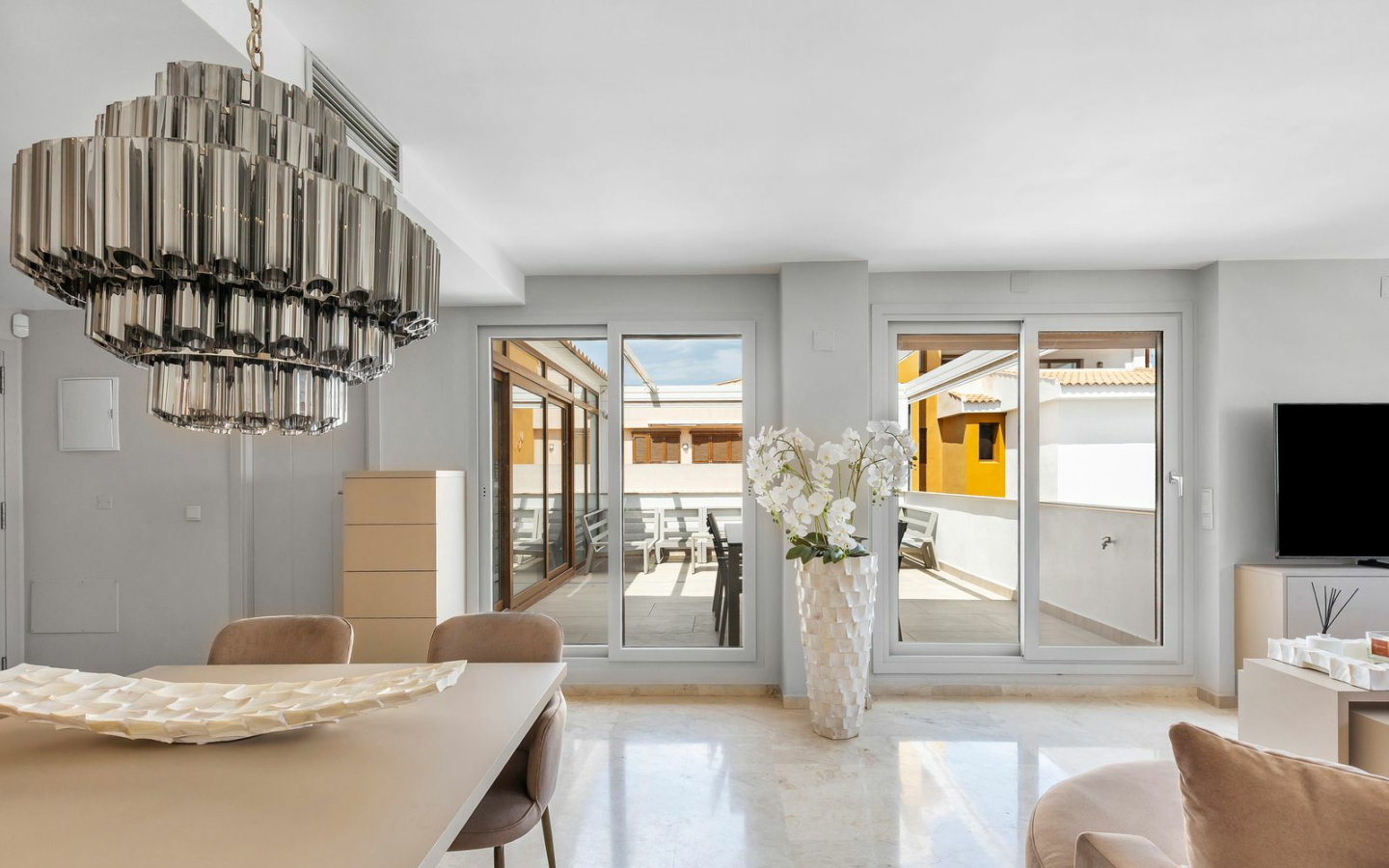 3-bedroom Apartment In Torrevieja, Spain (73 M²)
