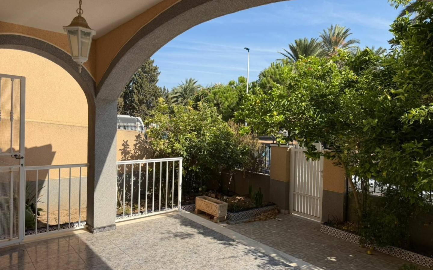 5-bedroom Villa In Santiago De La Ribera, Spain (139 M²)