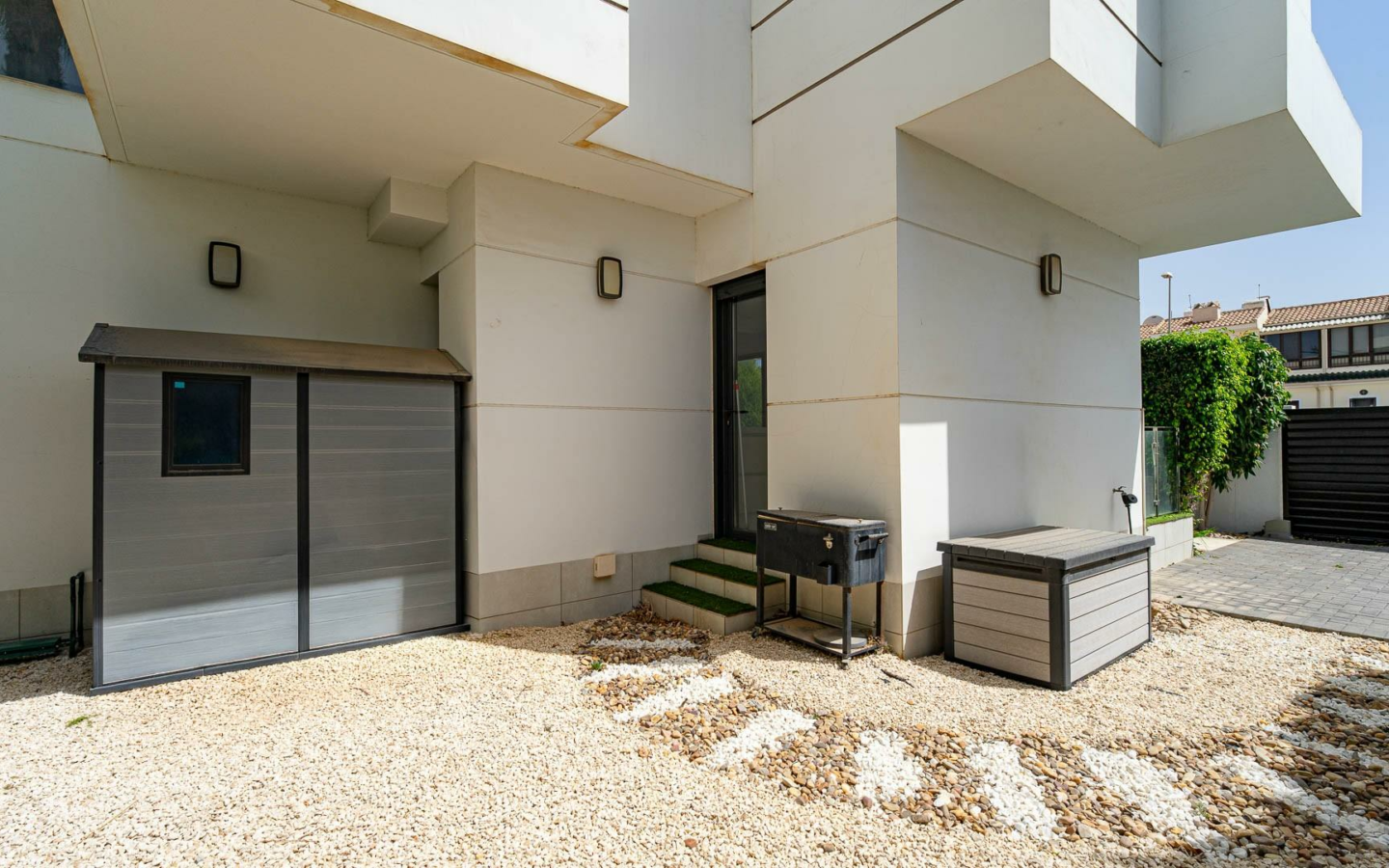 4-bedroom Villa In Rojales, Spain (166 M²)