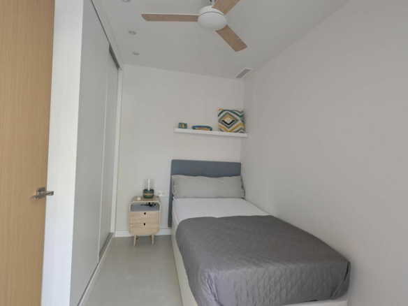 4-bedroom Villa In Santiago De La Ribera, Spain (160 M²)