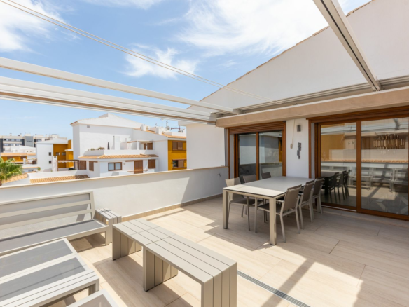 3-bedroom Apartment In Torrevieja, Spain (73 M²)