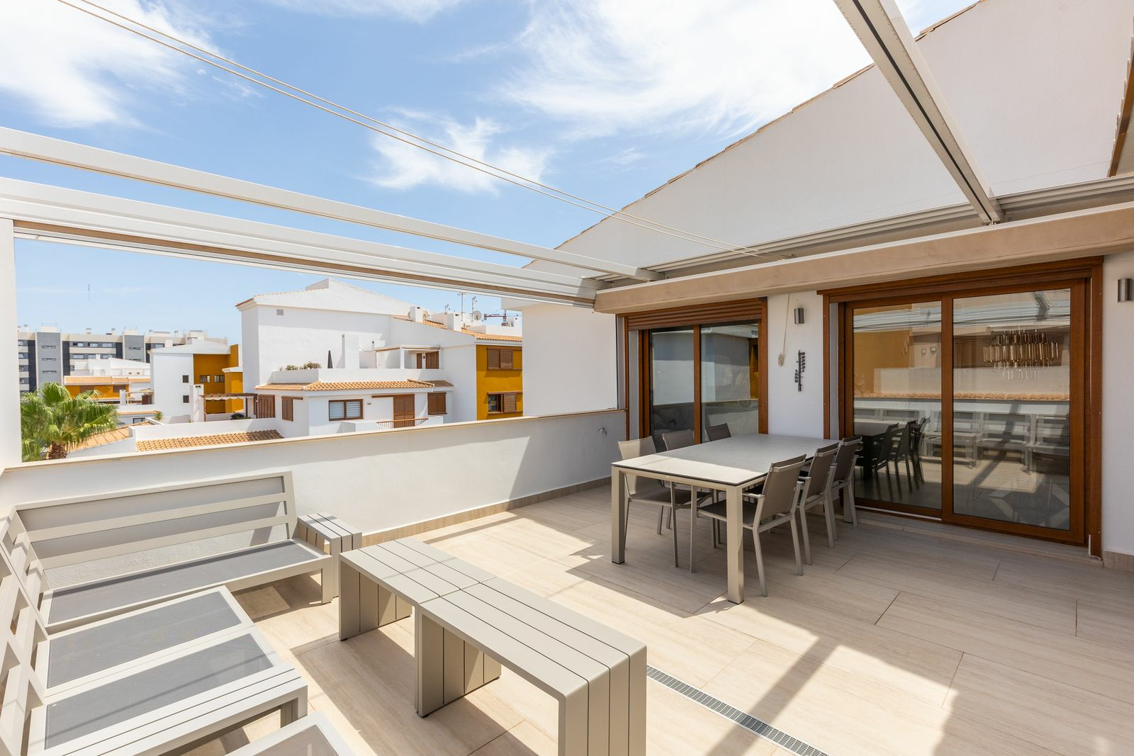 3-bedroom Apartment In Torrevieja, Spain (73 M²)