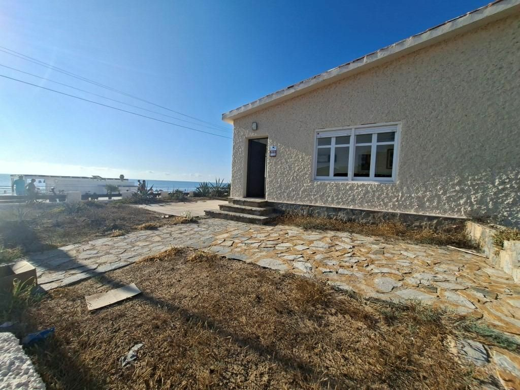 3-bedroom Terraced House In Torrevieja, Spain (113 M²)