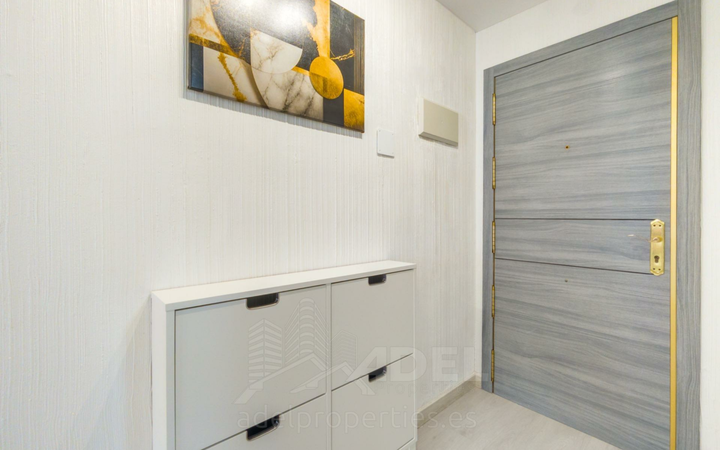 3-bedroom Apartment In Torrevieja, Spain (75 M²)