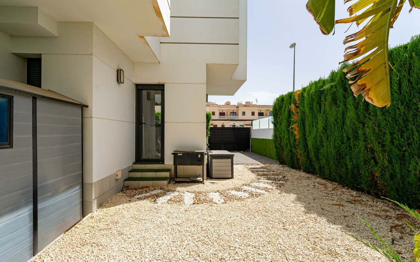 4-bedroom Villa In Rojales, Spain (166 M²)