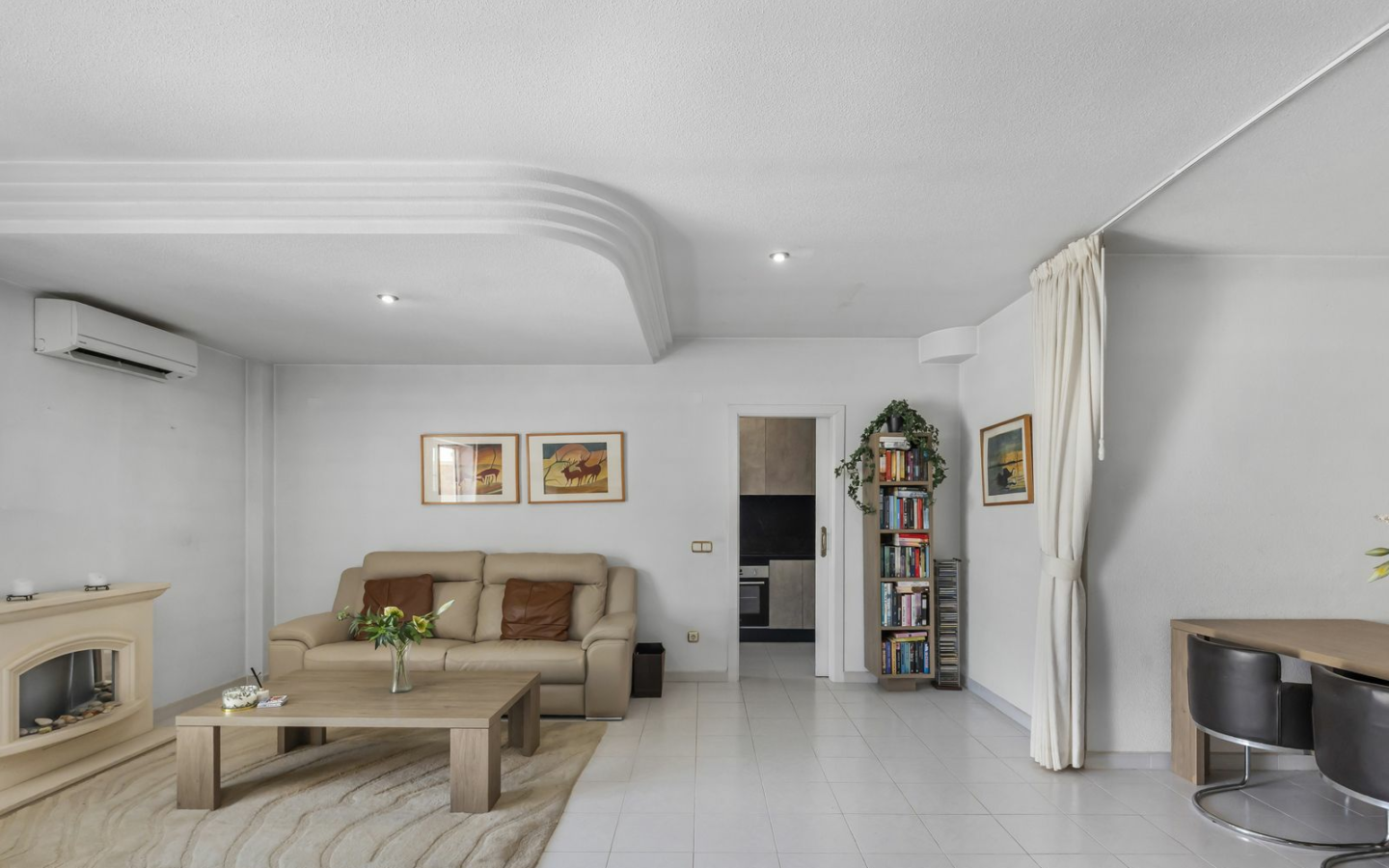 2-bedroom Apartment In Guardamar Del Segura, Spain (112 M²)