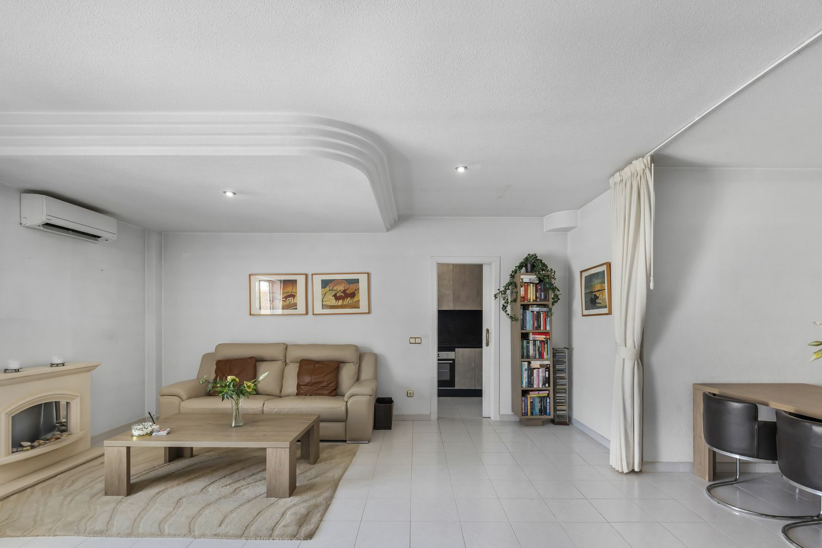 2-bedroom Apartment In Guardamar Del Segura, Spain (112 M²)