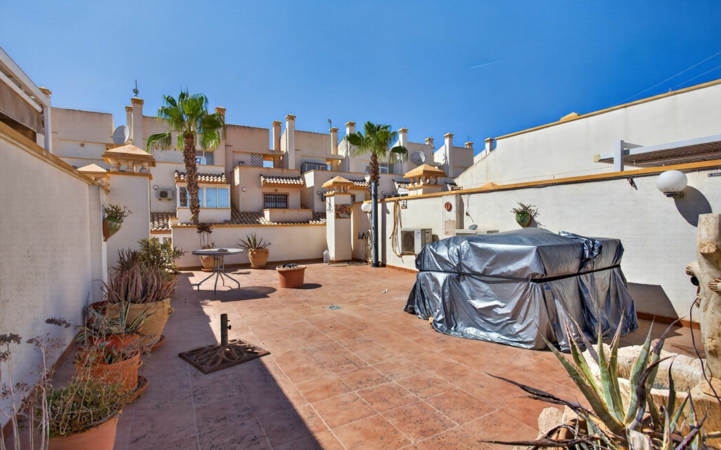 2-bedroom Villa In Orihuela Costa, Spain (70 M²)