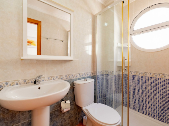 3-bedroom Apartment In Torrevieja, Spain (81 M²)