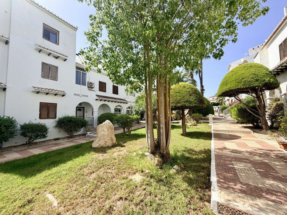 2-bedroom Penthouse In Rojales, Spain (53 M²)