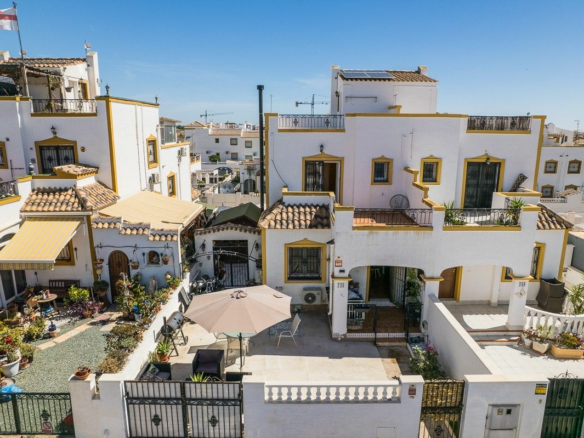 3-bedroom Villa In Orihuela, Spain (88 M²)
