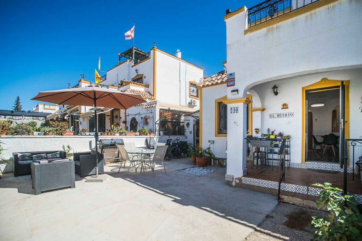 3-bedroom Villa In Orihuela, Spain (88 M²)