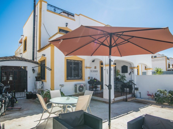 3-bedroom Villa In Orihuela, Spain (88 M²)