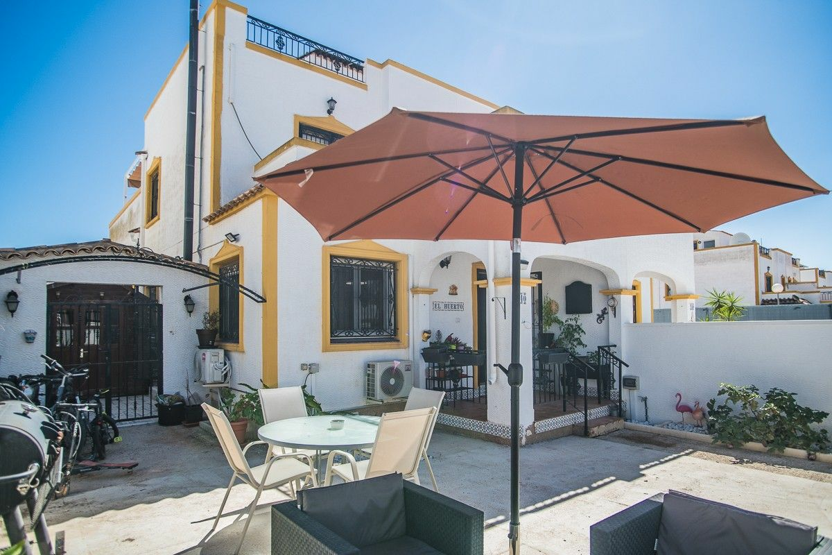 3-bedroom Villa In Orihuela, Spain (88 M²)