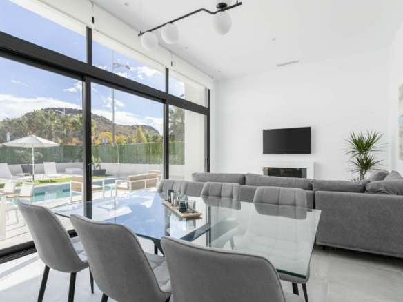 3-bedroom Villa In Calasparra, Spain (119 M²)