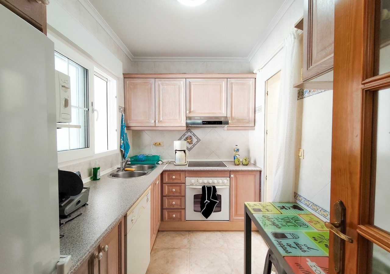 2-bedroom House In Orihuela Costa, Spain (80 M²)