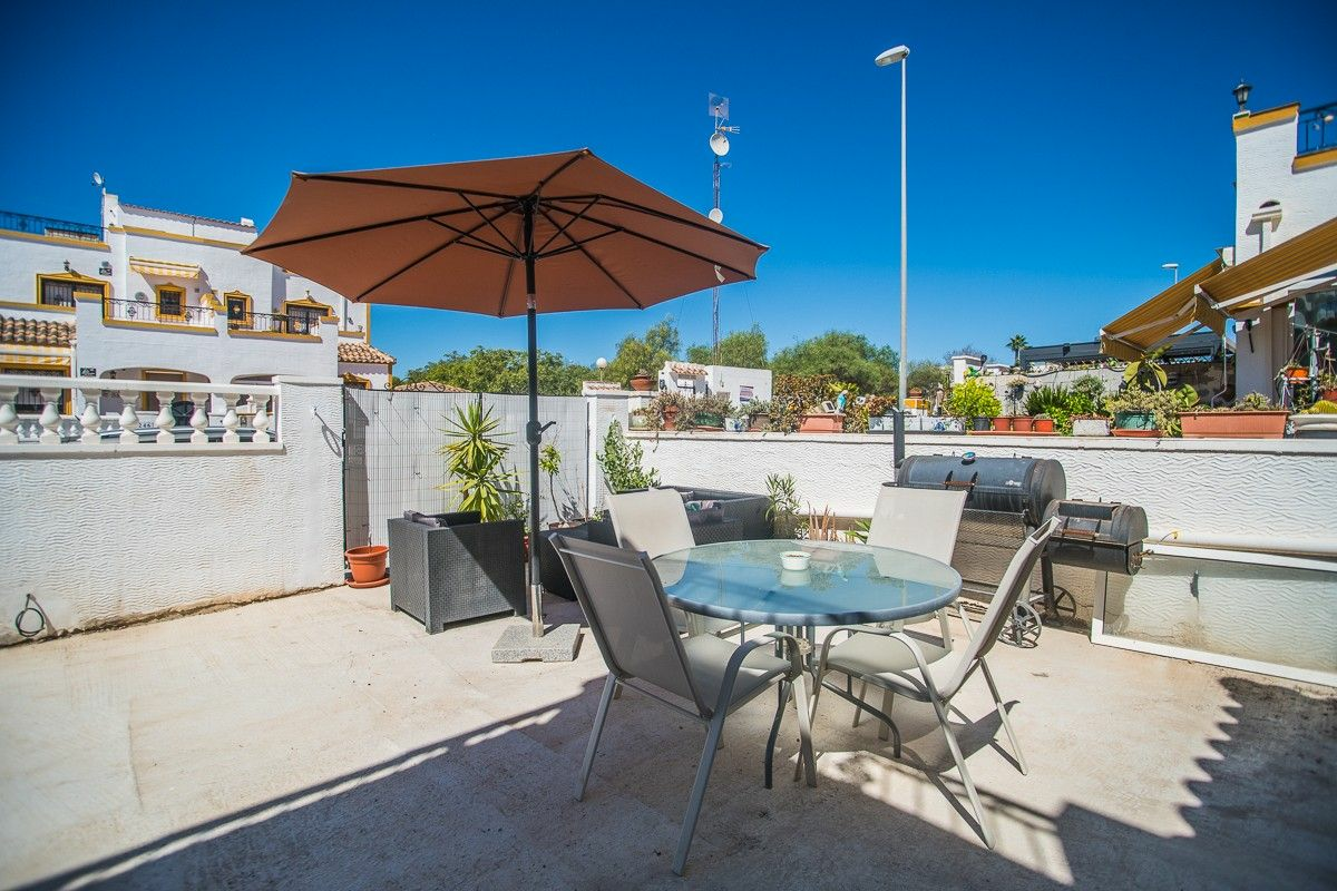 3-bedroom Villa In Orihuela, Spain (88 M²)