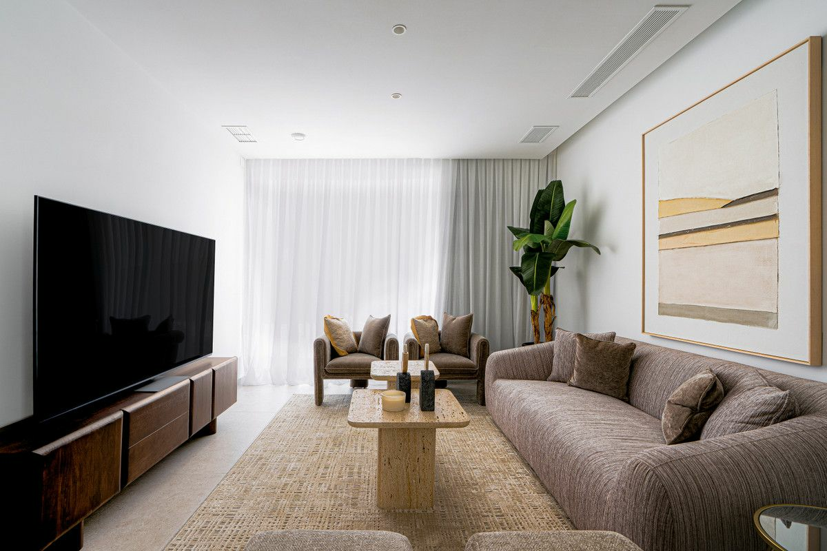 4-bedroom Villa In Benidorm, Spain (342 M²)